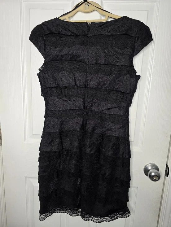 Maggy London Melanie Lynne Little Black Lace Dress Size 6 - Picture 12 of 15